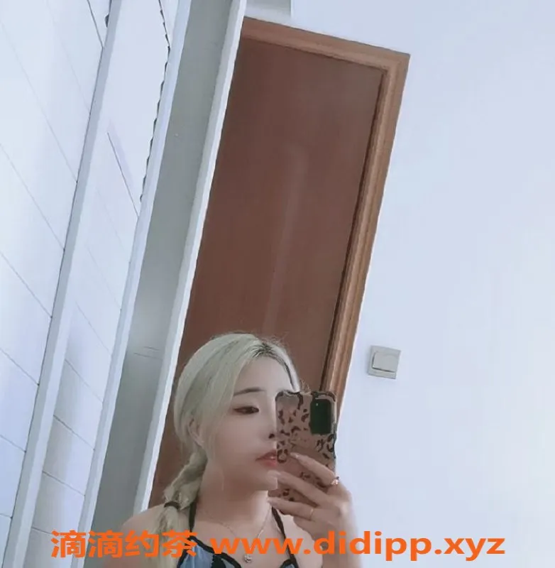 广州楼凤-越秀区22岁柒柒，160cm102斤，专业服务