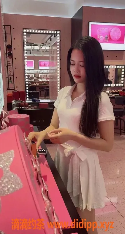 深圳楼凤资源信息,岗厦 艾雅，身材火辣，性价比高的服务