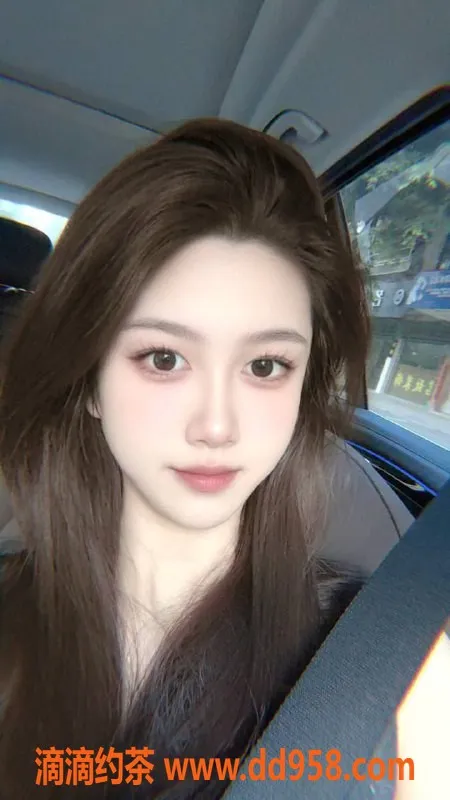 深圳楼凤-福田方羽，19岁170cm，48kg长腿嫩妹