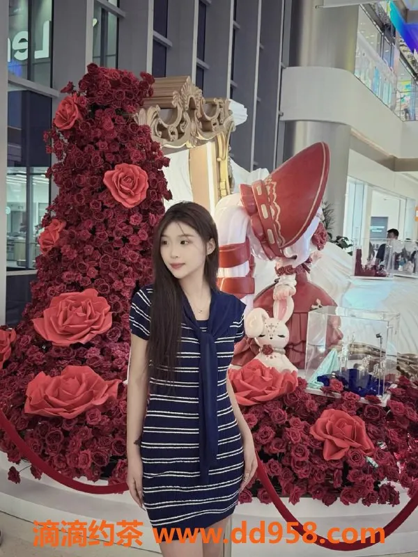 深圳楼凤资源信息,福田高颜值嫩妹熙雯，170cm 50kg，1200P！