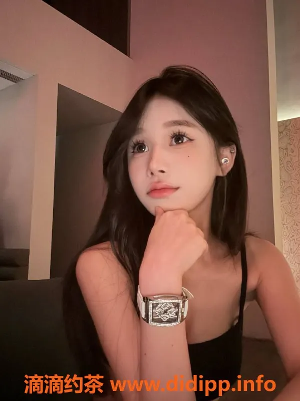 深圳楼凤-福田甜妹可莉，制服诱惑，1400起