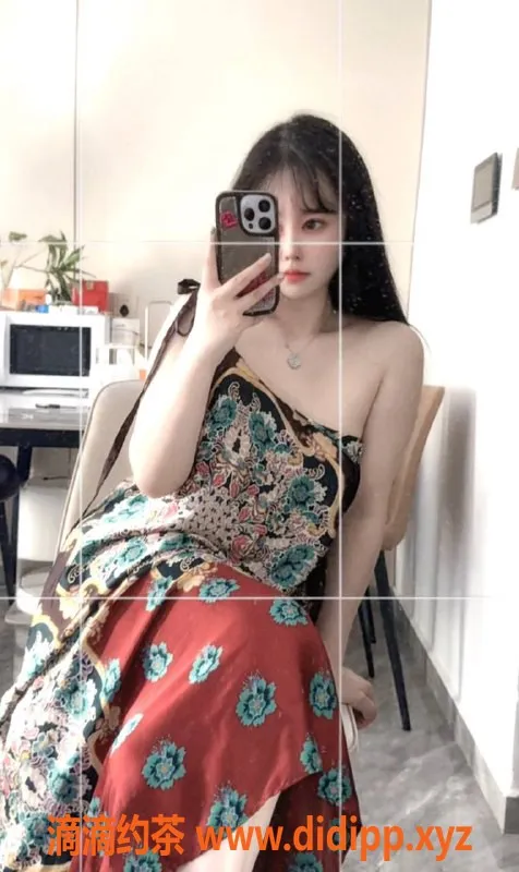 深圳楼凤-福田小贝壳 22岁161c 48kg 价格1188起