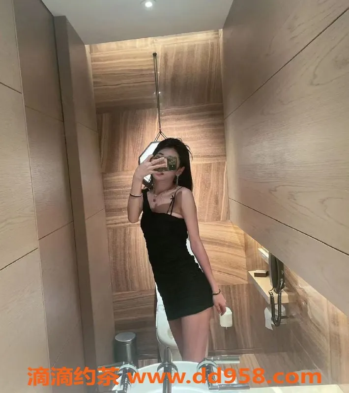 深圳楼凤-新洲叉叉，年轻漂亮，服务一流