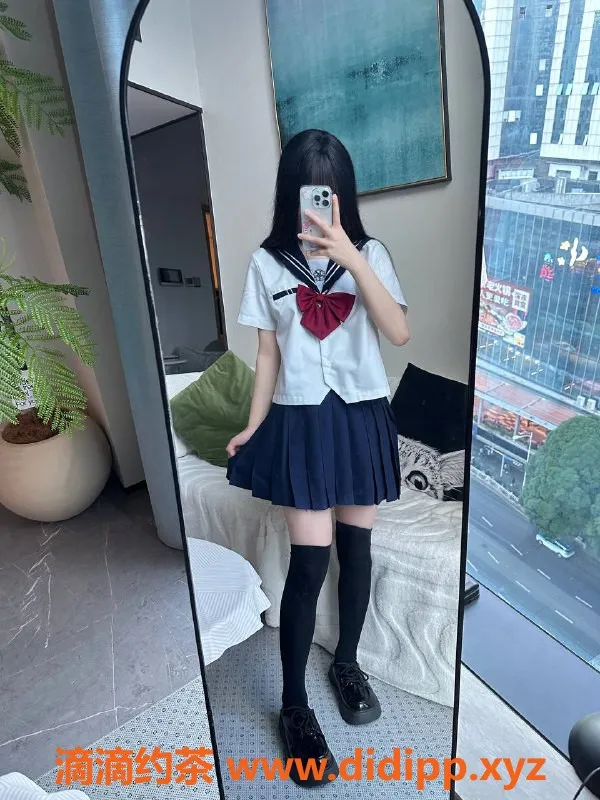 深圳楼凤-罗湖小糯米，157cm，85斤，1500P起