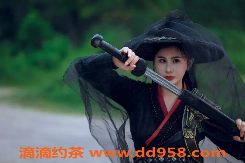 深圳楼凤-福田御姐白月，1200P起，体验舌吻与制服魅力