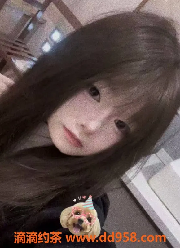 广州楼凤-白云区懒懒，165高B罩杯嫩妹，服务诱惑