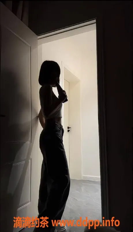 广州楼凤-白云金沙洲七喜，900元嫩妹等你来体验