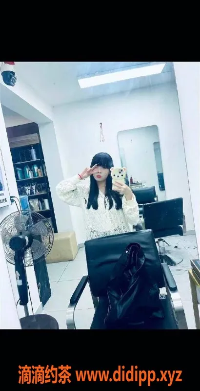 广州楼凤-白云区御姐琳琳，165cm D罩杯超诱惑