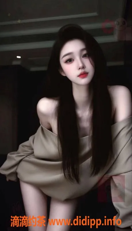 成都楼凤-武侯区甜甜，颜值9.5身材瘦！