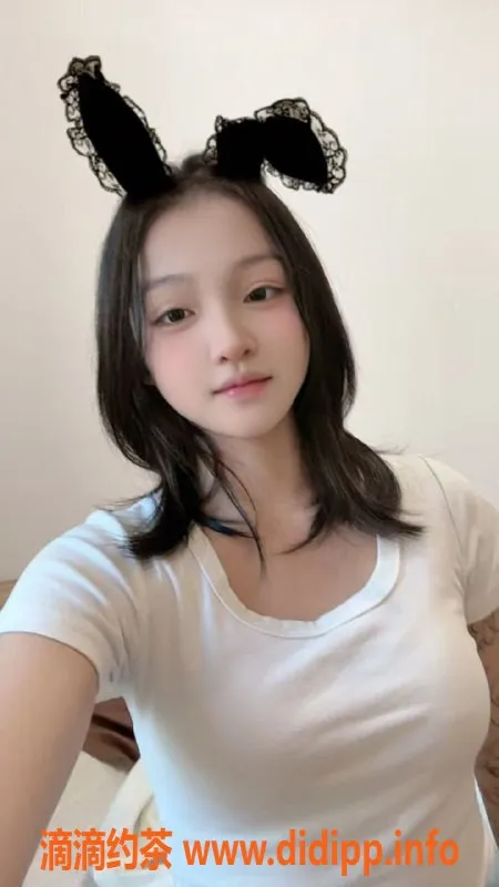 深圳楼凤-龙岗嫩妹汤圆，700P起，舌吻制服服务