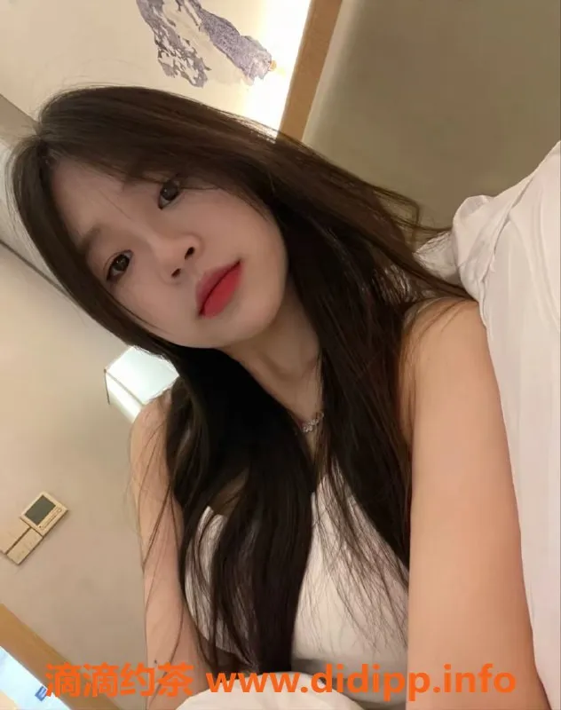 中山楼凤-西区快餐300元，洗吹做400元，12月11号上班