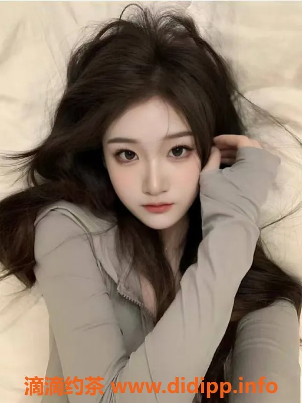 深圳楼凤-龙岗嫩妹林夏，900P起，舌吻制服服务