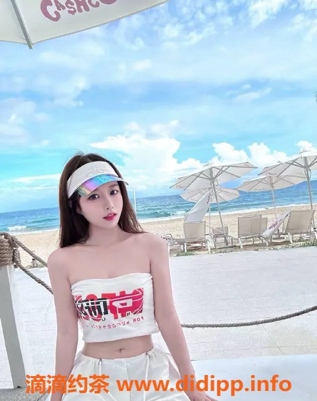 广州楼凤资源信息,天河区性感嫩妹墨沫，身高162，C罩杯，999元起！