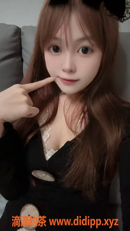 广州楼凤-顺德区冰宁，159嫩妹C罩杯，服务多样