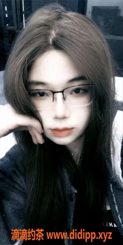 杭州上门服务-杭州小优，165厘米丰满美女，800元起服务