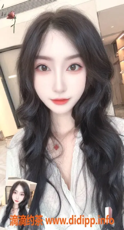 深圳楼凤-南山脱脱，1000P起，双飞1800PP，尽享极致服务