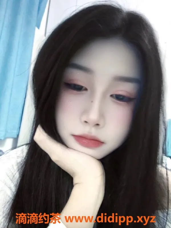广州楼凤-南海区御姐茜茜，高169 B罩杯，车费700p起