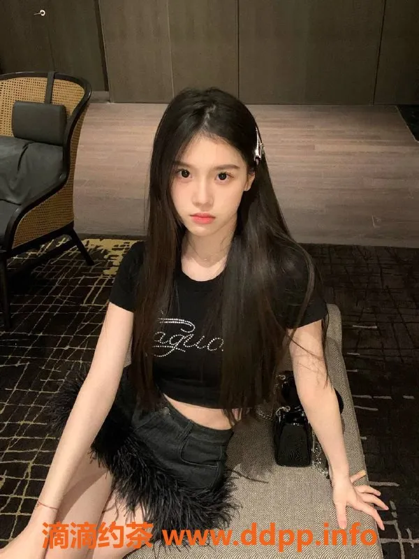 深圳楼凤资源信息,南山嫩妹奶盖，1500元起，制服Kiss服务