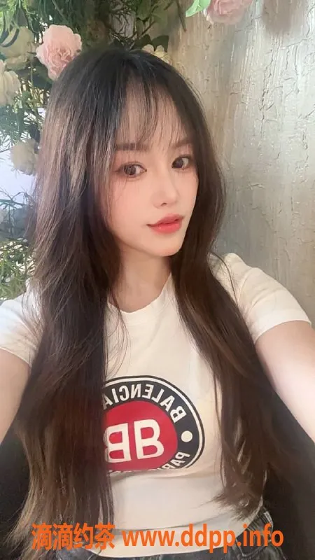 广州楼凤-天河欢欢，700元御姐服务，体验淋漓尽致