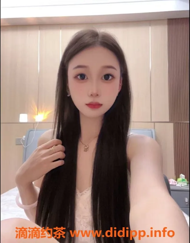 深圳楼凤-宝安小不点，800元便宜服务等你来体验！