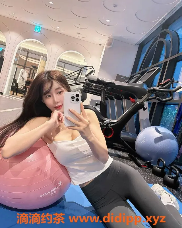 深圳楼凤资源信息,福田希白，1300元茶费，超值体验等你来