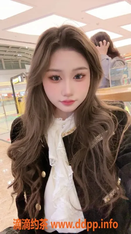 广州楼凤资源信息,黄埔嫩妹梦梦，600元尽享舌吻与69服务