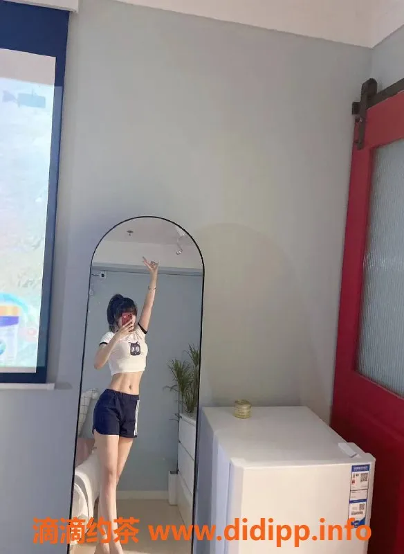 深圳楼凤-南山甘甜，茶费1000P/1700PP，享受绝妙服务