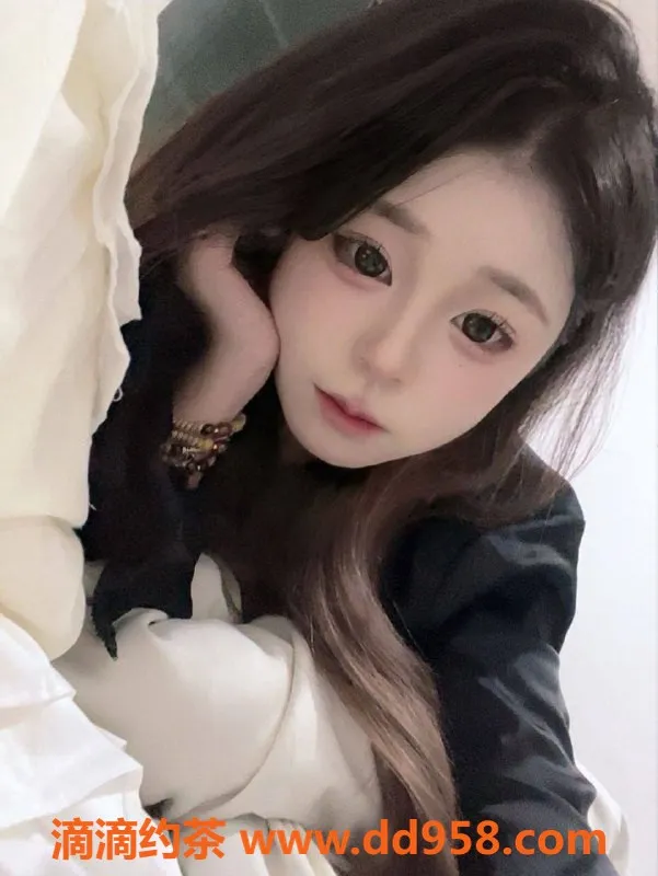 广州楼凤-天河佳佳，御姐风范，享受69p和舌吻服务