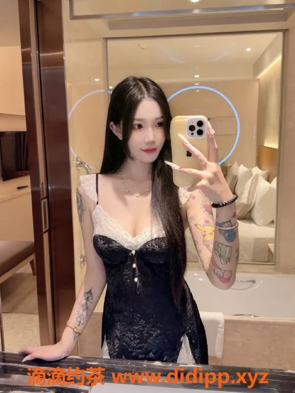 惠州楼凤-22岁竹清，大亚湾高挑美女，洗吹制服丝袜服务