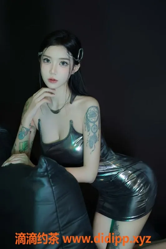 惠州楼凤-22岁竹清，大亚湾高挑美女，洗吹制服丝袜服务