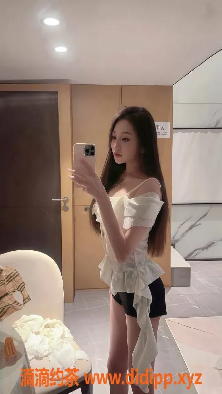 深圳楼凤-福田年年，1900PP体验，茶费1000P