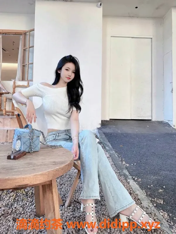 广州楼凤-白云珍珍，御姐艺术范，800元起步