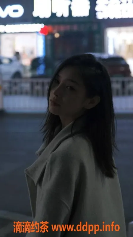 深圳楼凤资源信息,福田嫩妹芙宁娜，19岁身高159，80斤诱惑