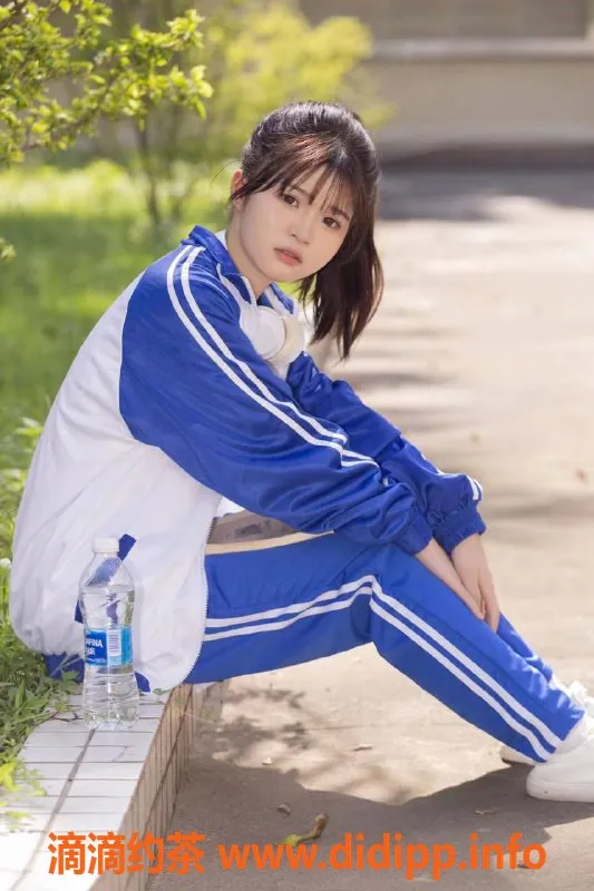 深圳楼凤-福田小爱同学，160高50轻盈，800起步