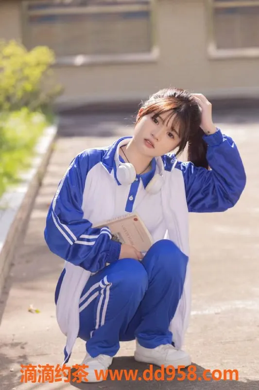 深圳楼凤-福田小爱同学，160高50轻盈，800起步