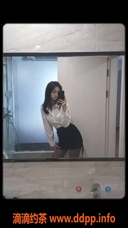 广州楼凤-海珠嫩妹柠檬，700元包天等你体验