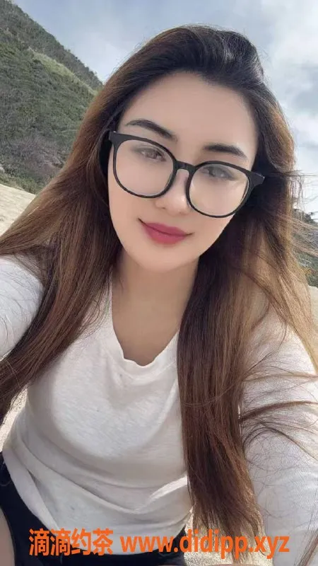 广州楼凤-白云三元里小提提，600p/1200pp好评如潮