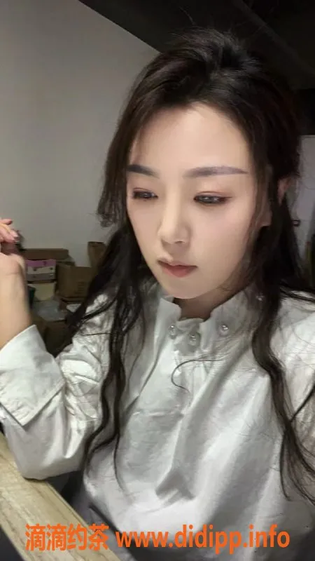 深圳楼凤资源信息,福田九儿，3000p反差体验，尽享独特服务