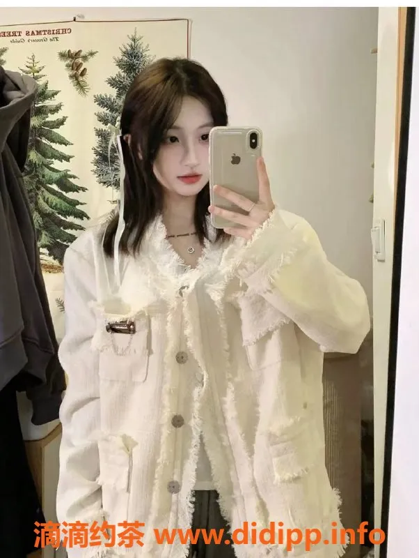 深圳楼凤资源信息,福田冰冰：20岁嫩妹，身高170cm，体重45kg