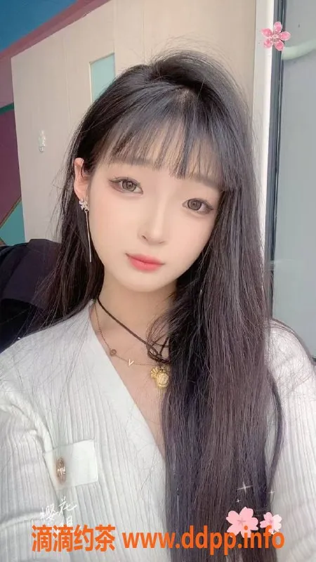 深圳楼凤-龙岗琪琪：170长腿50kg，1000P舌吻服务