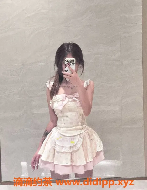 深圳楼凤资源信息,罗湖嫩妹小纯，900P起，制服诱惑等你体验