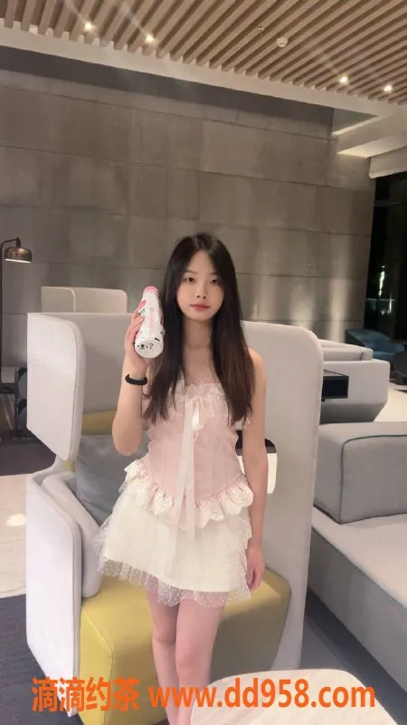 深圳楼凤资源信息,宝安晓诗，800元茶费，服务超赞！