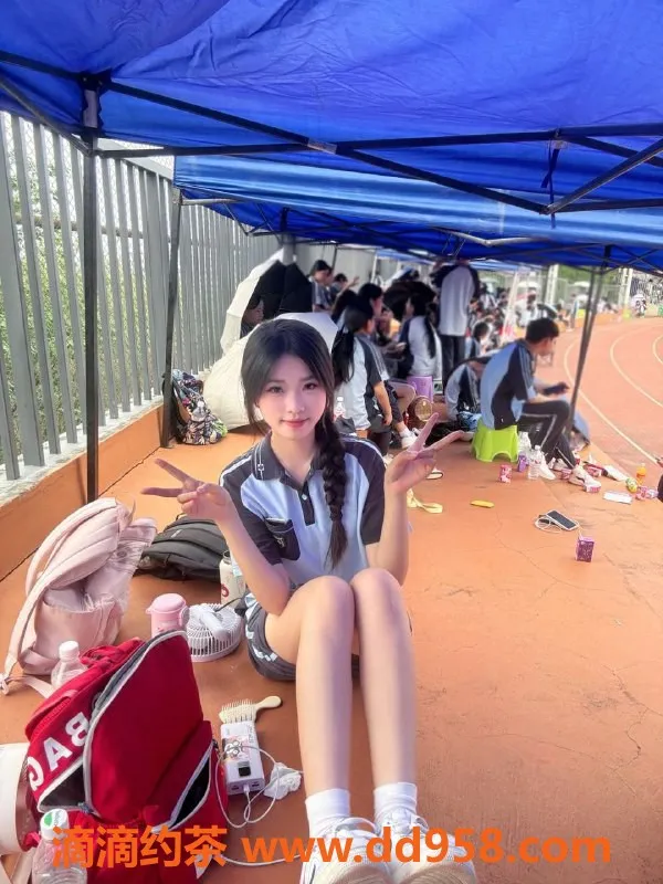 广州上门服务-广州佛山果果，08后嫩妹1300起服务