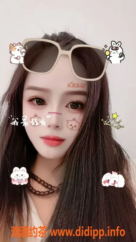 成都楼凤-成华区君涵，少妇车服务，课时费5/8