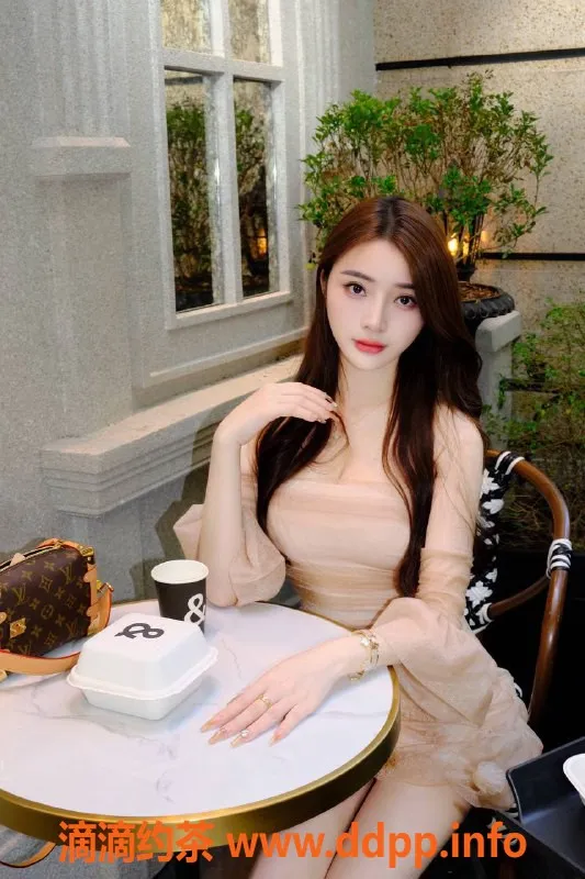 深圳楼凤资源信息,福田曦曦 22岁167 D罩48kg 可外出 1600起