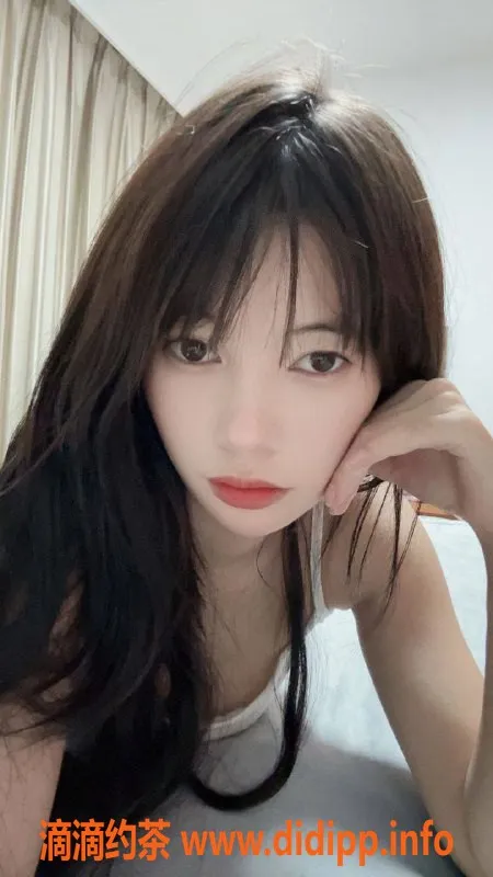 上海楼凤-静安区嘟嘟酱，温柔体贴的伴侣