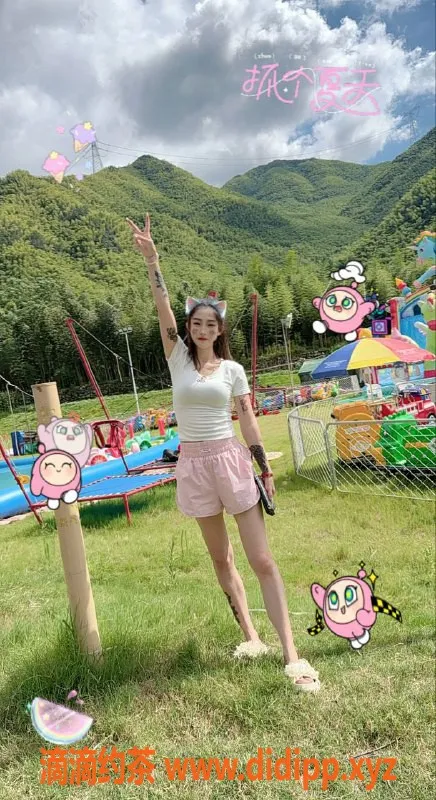 深圳楼凤-罗湖小布丁24岁，160高45斤，亲密服务600起