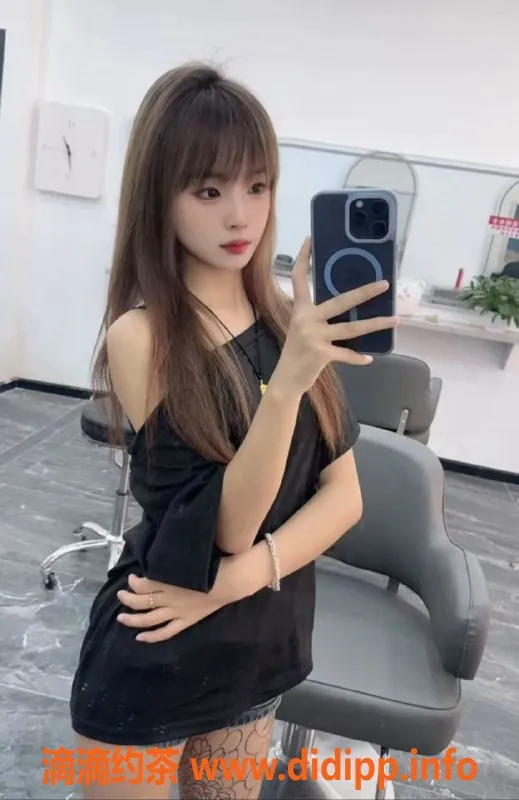 杭州楼凤-越城区媛媛，服务细腻，无套口调情