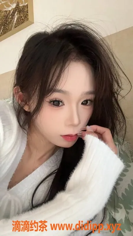 湛江楼凤-湛江嫩妹七七，800元服务分享