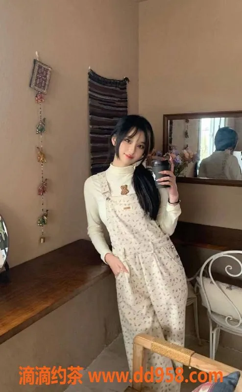 广州楼凤-天河小米粒，1800元专业服务，年轻可爱